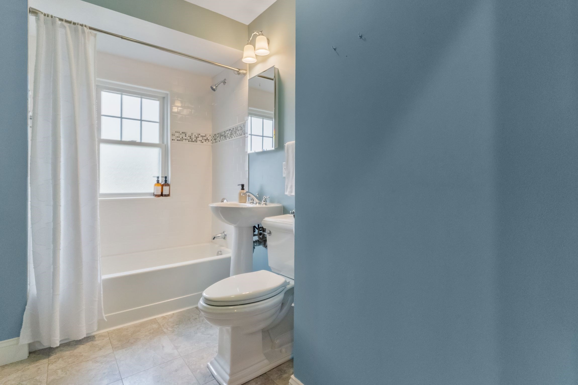 225 Jackson Road, Unit 225 Newton, MA 02458 - Photo 17 of 27 Gallery Image 17