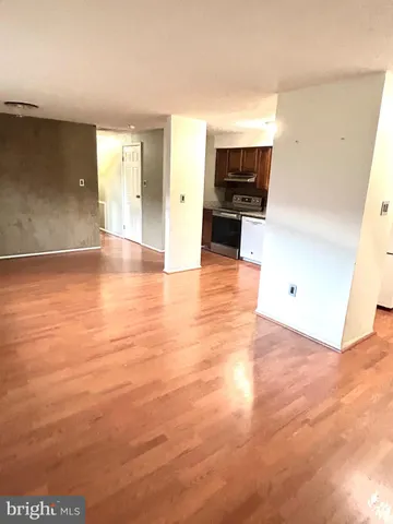 $219,000 | 12405 Hickory Tree Way, Unit 613, Germantown, MD 20874