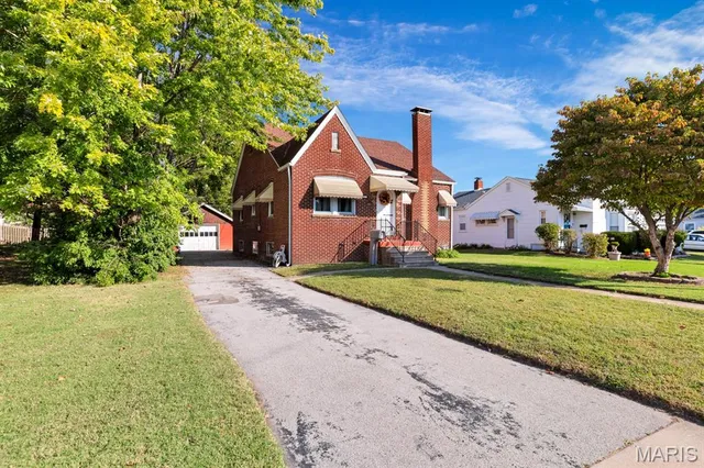 $139,900 | 1517 Garfield Avenue, Granite City, IL 62040