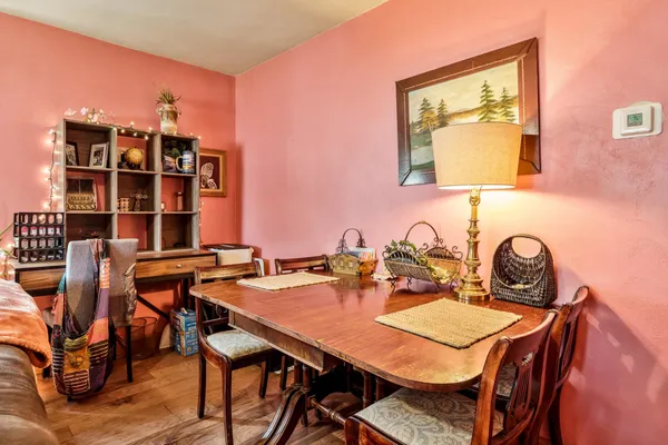 $95,000 | 1422 South Burchard Avenue, Freeport, IL 61032