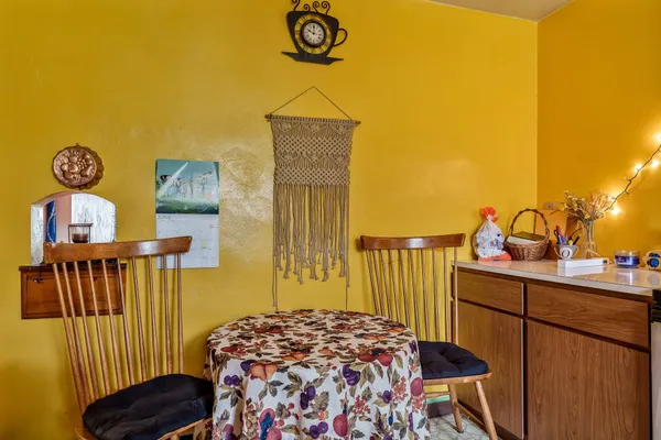 $95,000 | 1422 South Burchard Avenue, Freeport, IL 61032