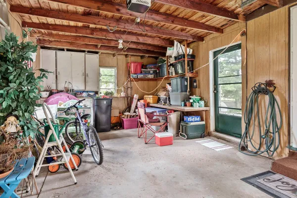 $95,000 | 1422 South Burchard Avenue, Freeport, IL 61032