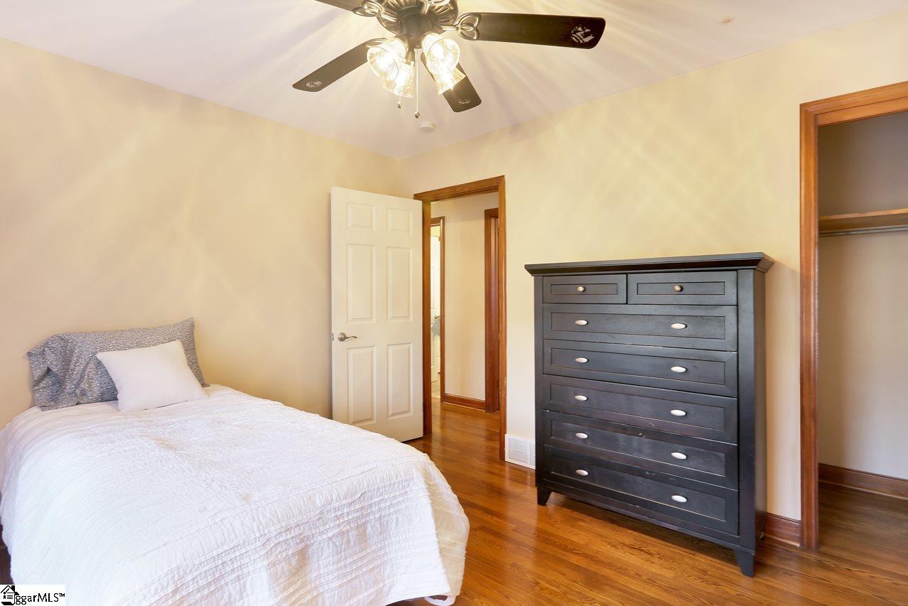 78 Ridge Road Greenville, SC 29617 - Photo 15 of 27