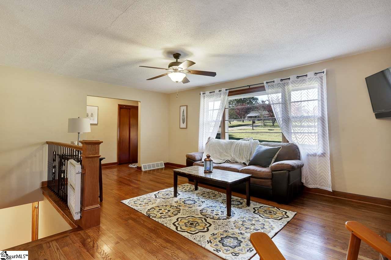 78 Ridge Road Greenville, SC 29617 - Photo 16 of 27
