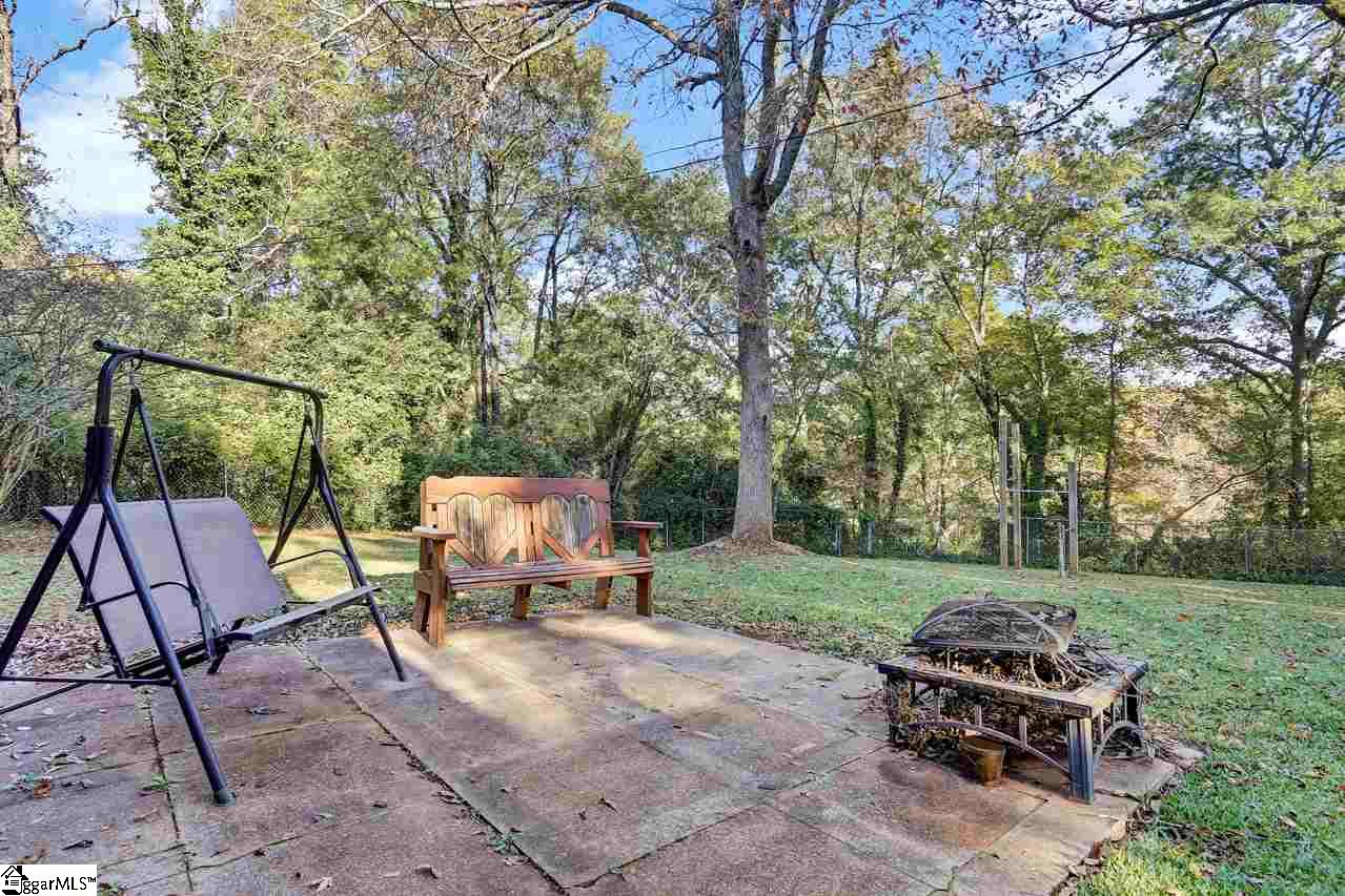 78 Ridge Road Greenville, SC 29617 - Photo 23 of 27
