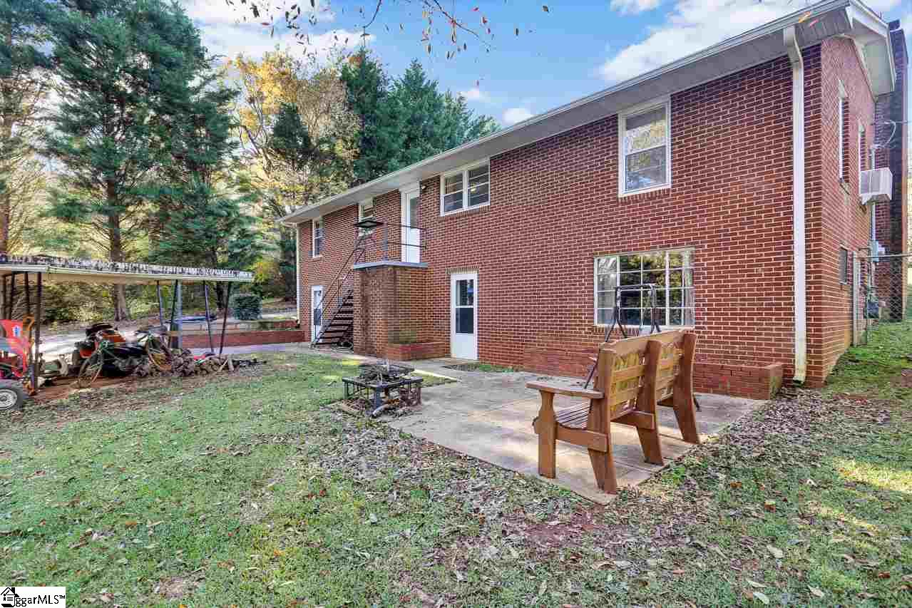 78 Ridge Road Greenville, SC 29617 - Photo 24 of 27