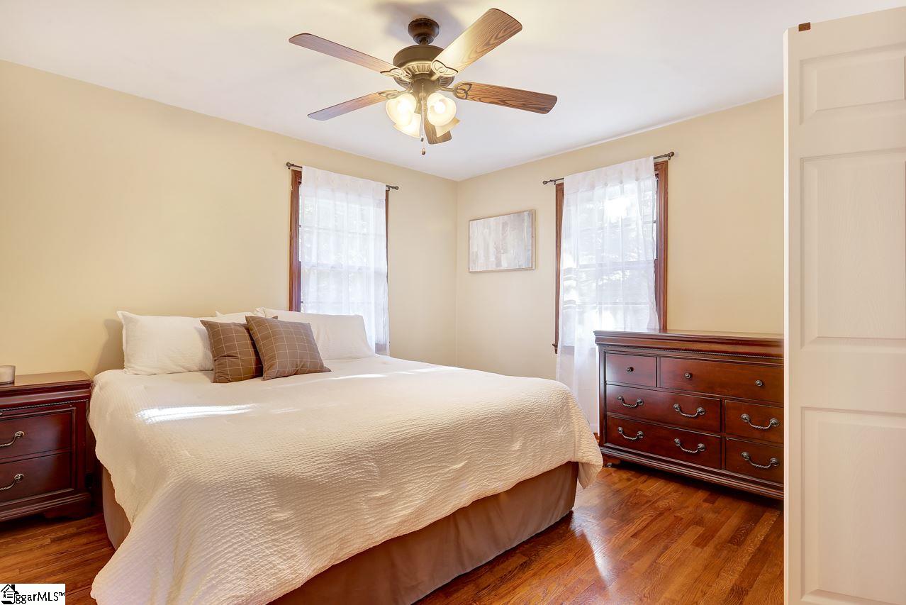 78 Ridge Road Greenville, SC 29617 - Photo 10 of 27