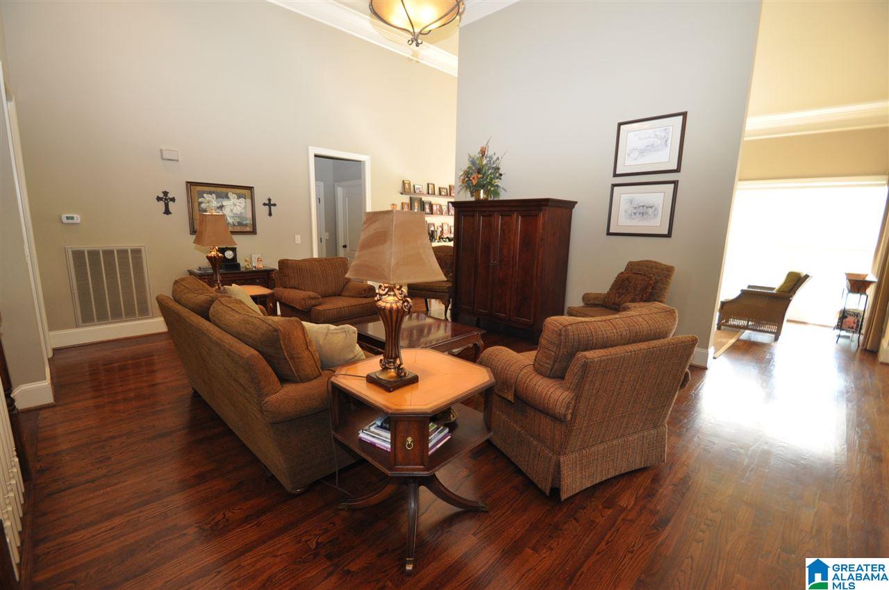 232 Red Bay Drive Alabaster, AL 35114 - Photo 2 of 32