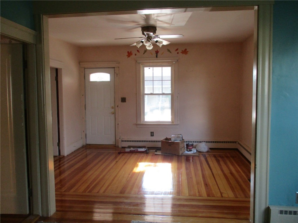 25 Clarner Street Pawtucket, RI 02861 - Photo 5 of 12 Gallery Image 5