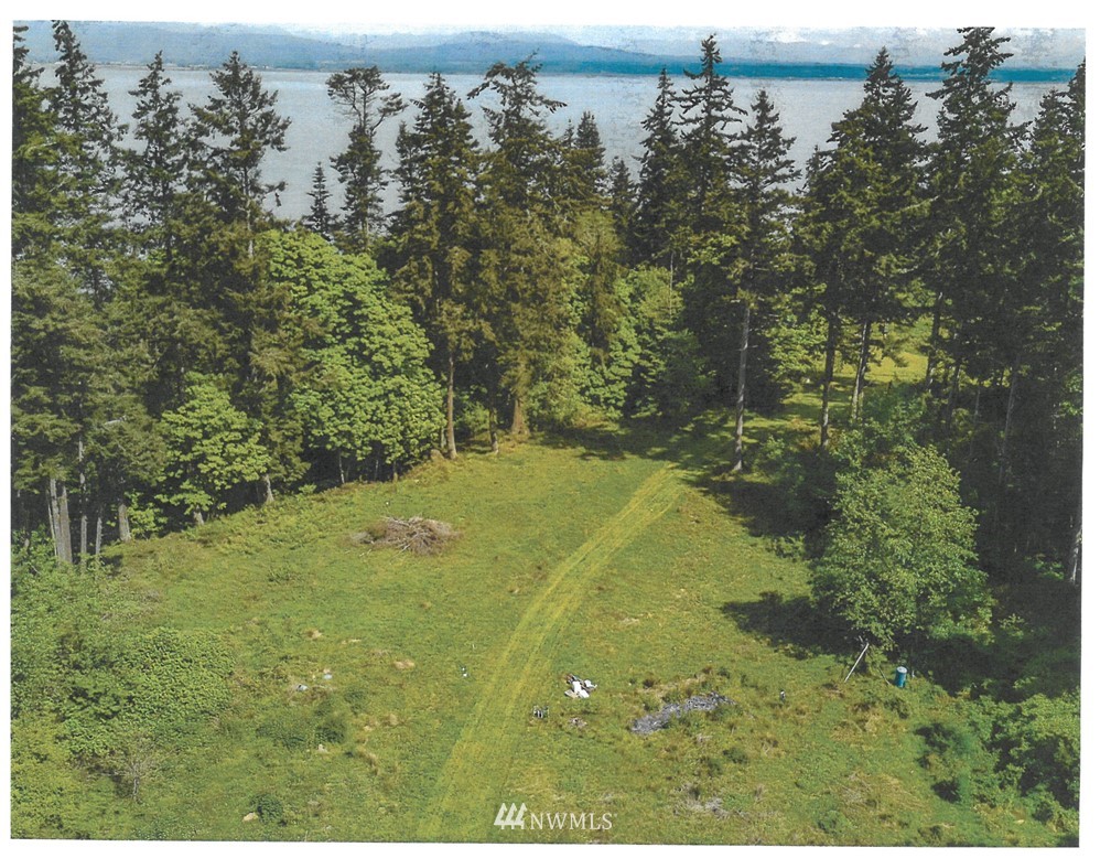 2798 Strawberry Point Road Oak Harbor, WA 98277 - Photo 1 of 22 Gallery Image 1