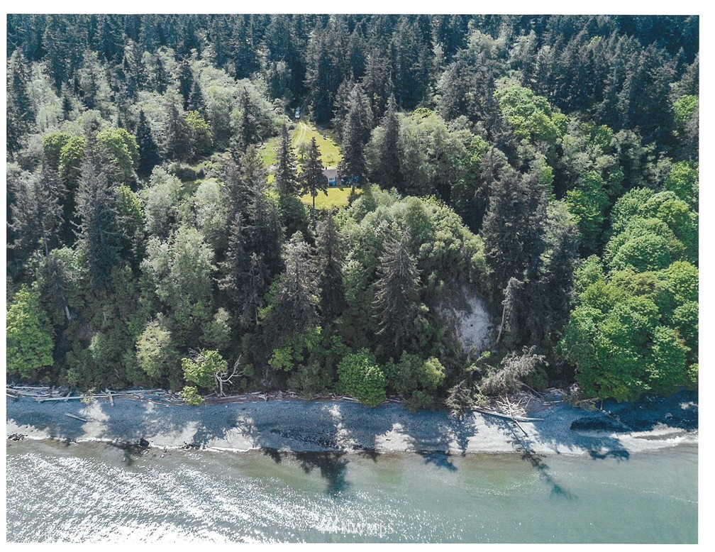 2798 Strawberry Point Road Oak Harbor, WA 98277 - Photo 2 of 22 Gallery Image 2