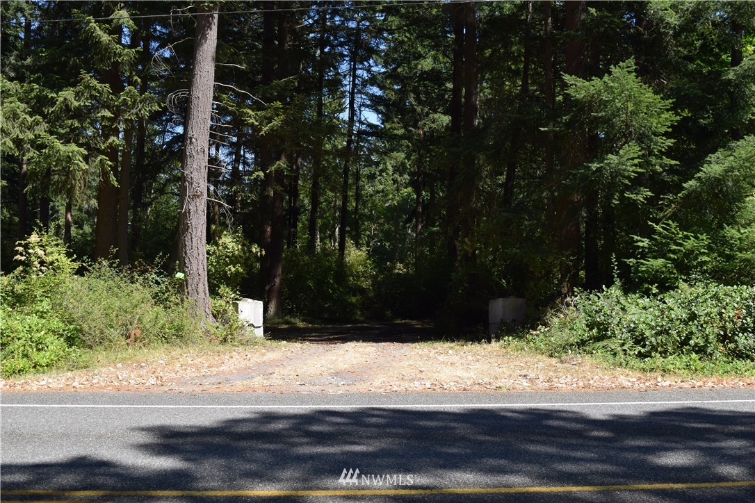 2798 Strawberry Point Road Oak Harbor, WA 98277 - Photo 9 of 22 Gallery Image 9
