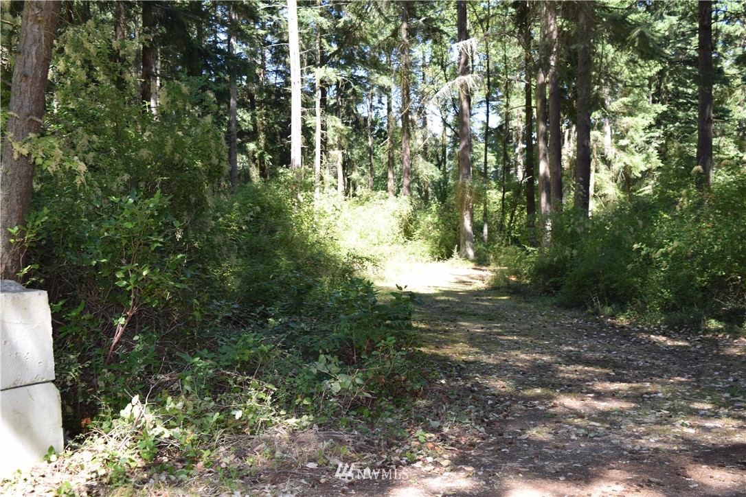 2798 Strawberry Point Road Oak Harbor, WA 98277 - Photo 10 of 22 Gallery Image 10