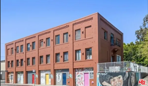$1,298 | 101 Dudley Avenue, Unit 311, Venice, CA 90291