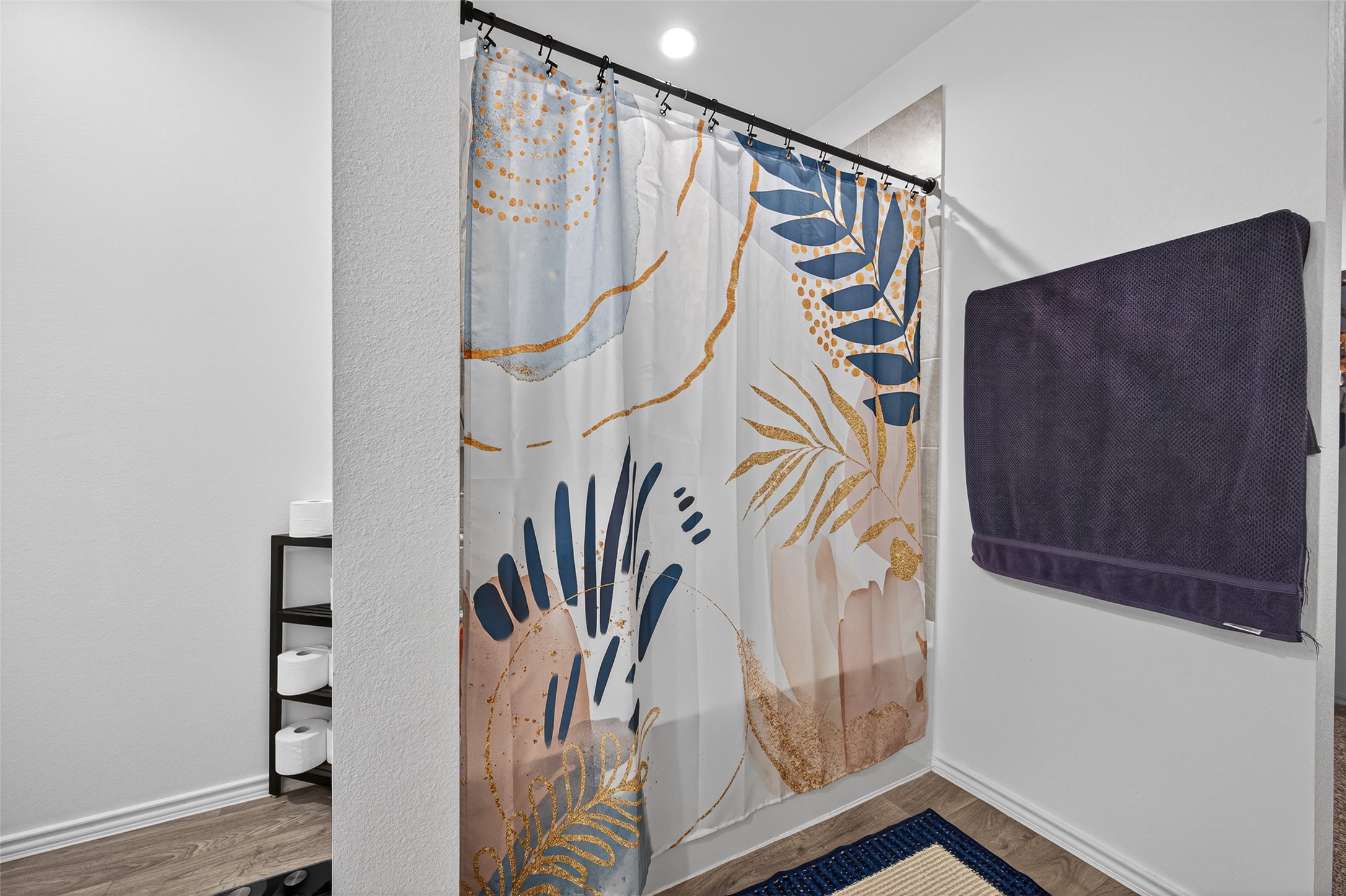 5323 Pinecliff Grove Court Spring, TX 77373 - Photo 22 of 41 a view of stairs