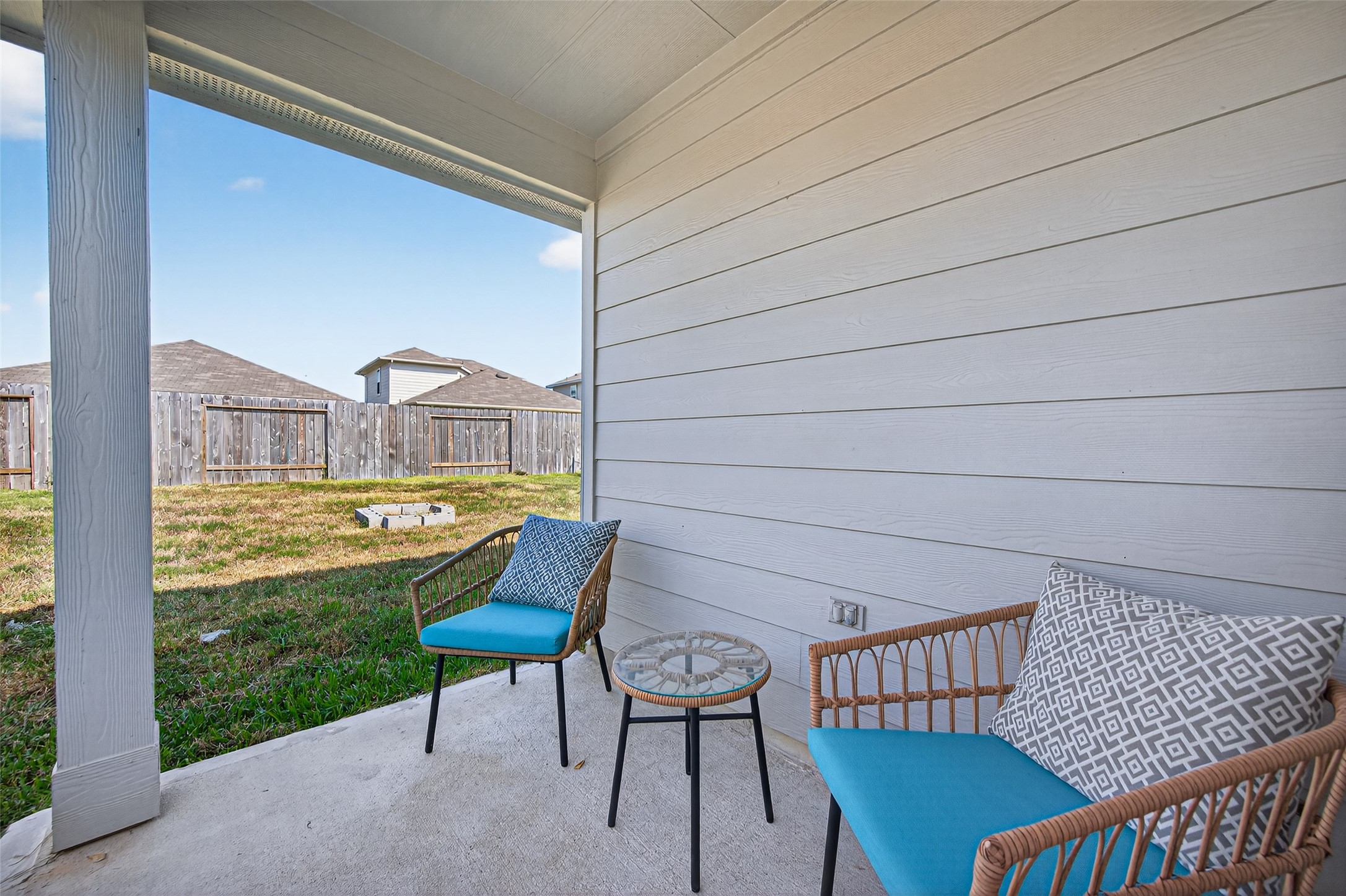 5323 Pinecliff Grove Court Spring, TX 77373 - Photo 29 of 41 a view of a chairs and table in patio