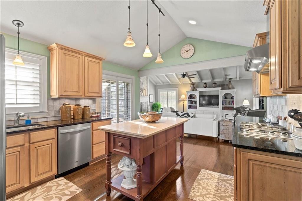 12511 State Line Road Kansas City, MO 64145 - Photo 12 of 38