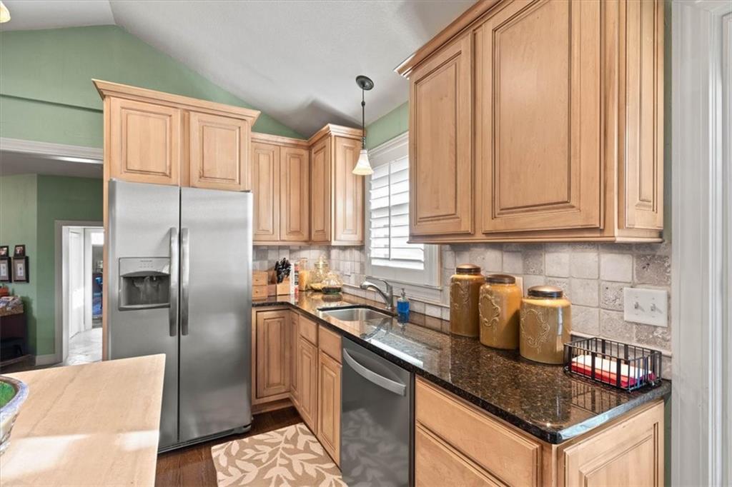 12511 State Line Road Kansas City, MO 64145 - Photo 14 of 38