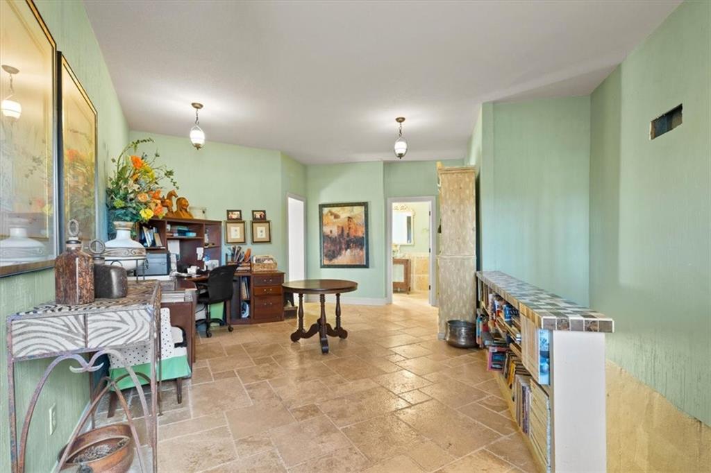 12511 State Line Road Kansas City, MO 64145 - Photo 17 of 38