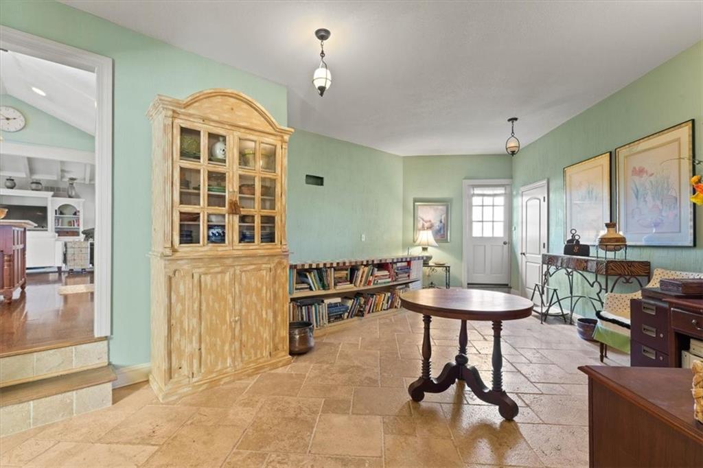 12511 State Line Road Kansas City, MO 64145 - Photo 18 of 38