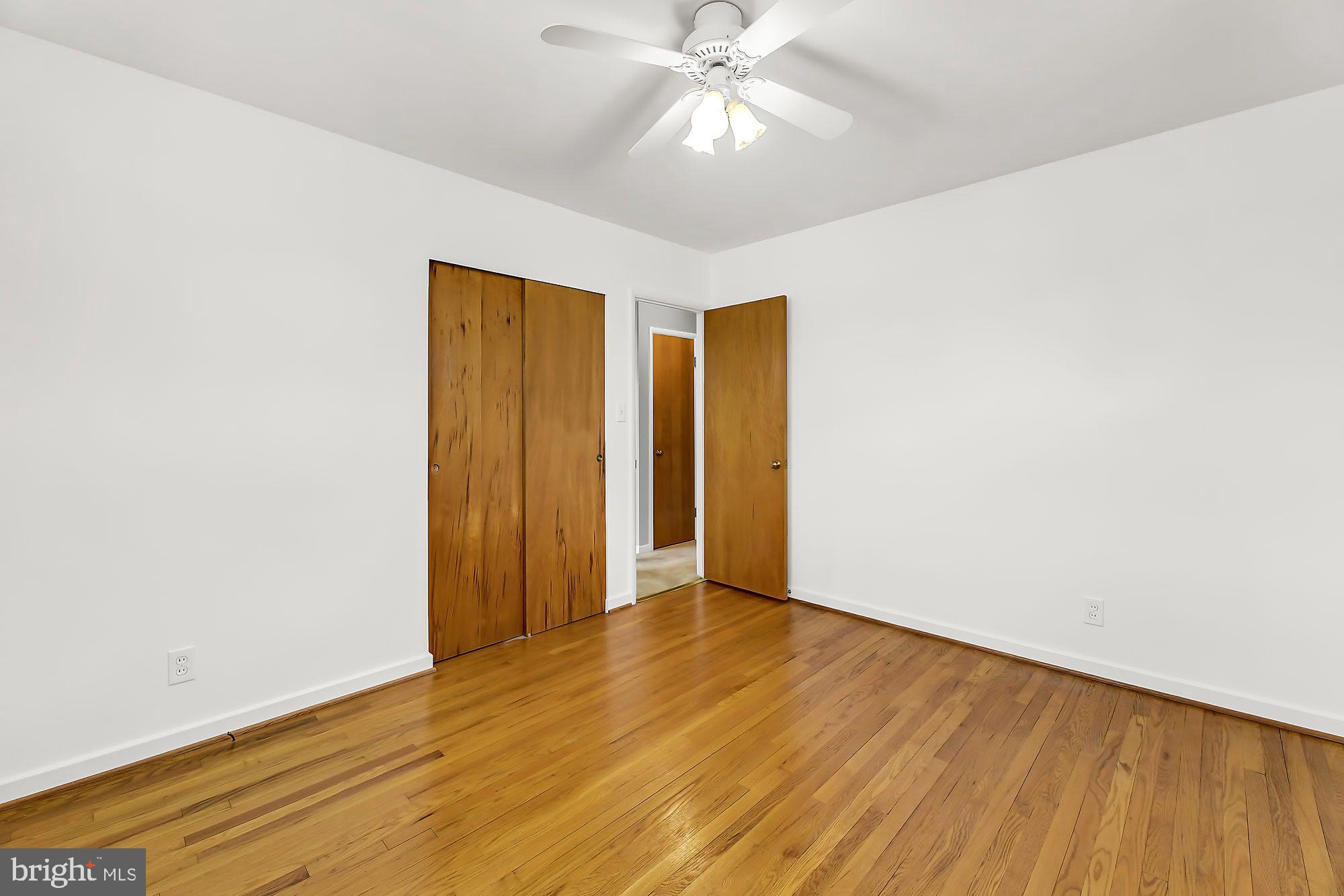 12 Hathaway Road Lutherville-Timonium, MD 21093 - Photo 18 of 52 Hardwood flooring