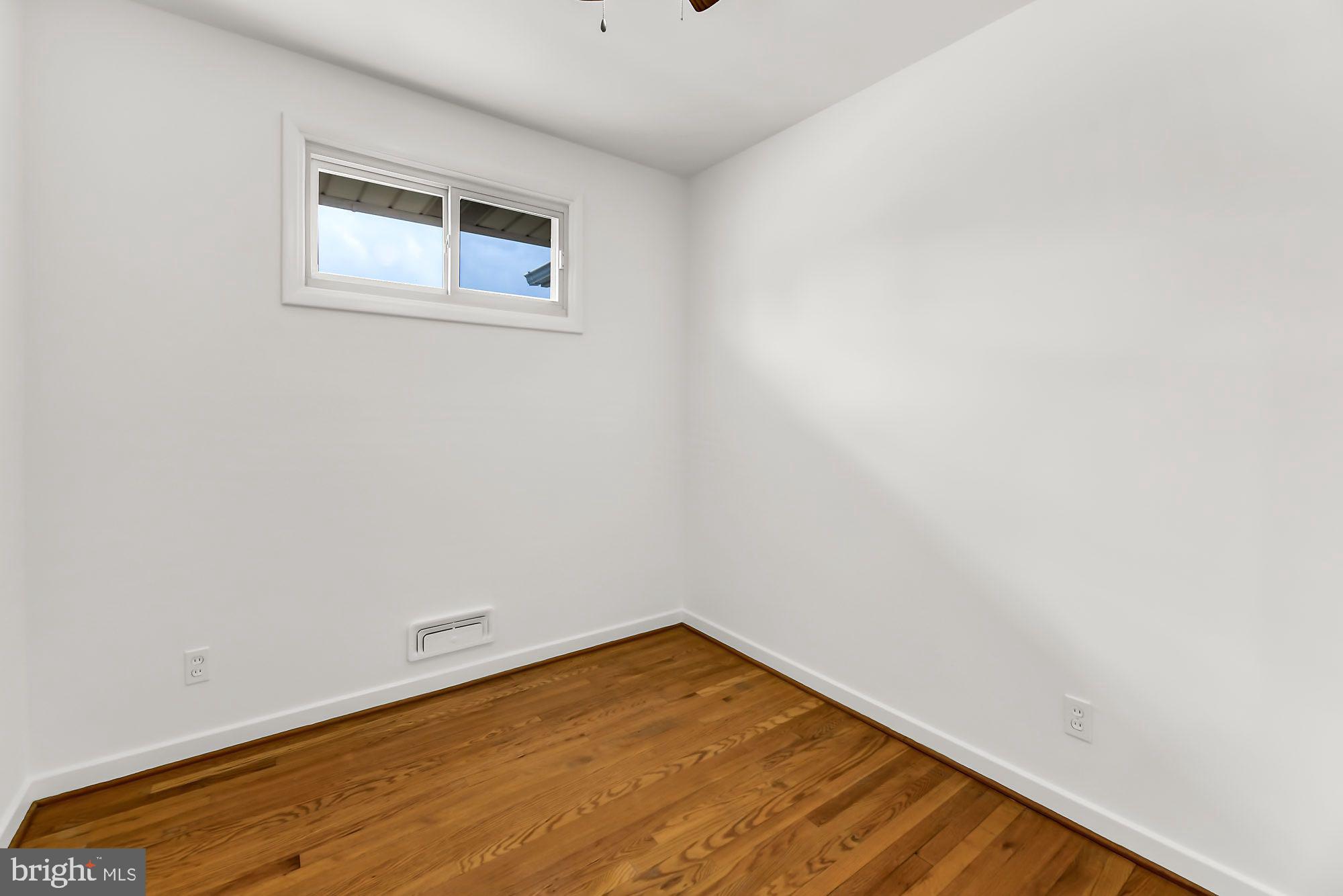 12 Hathaway Road Lutherville-Timonium, MD 21093 - Photo 32 of 52 Hardwoods and freshly painted