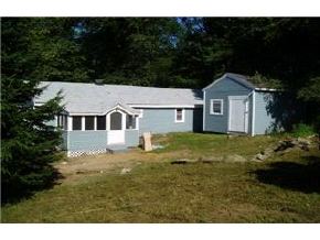 1198 Montalona Road Dunbarton, NH 03046 - Photo 2 of 5