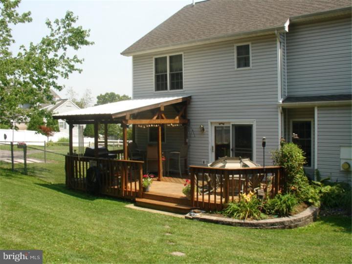 Exterior Back