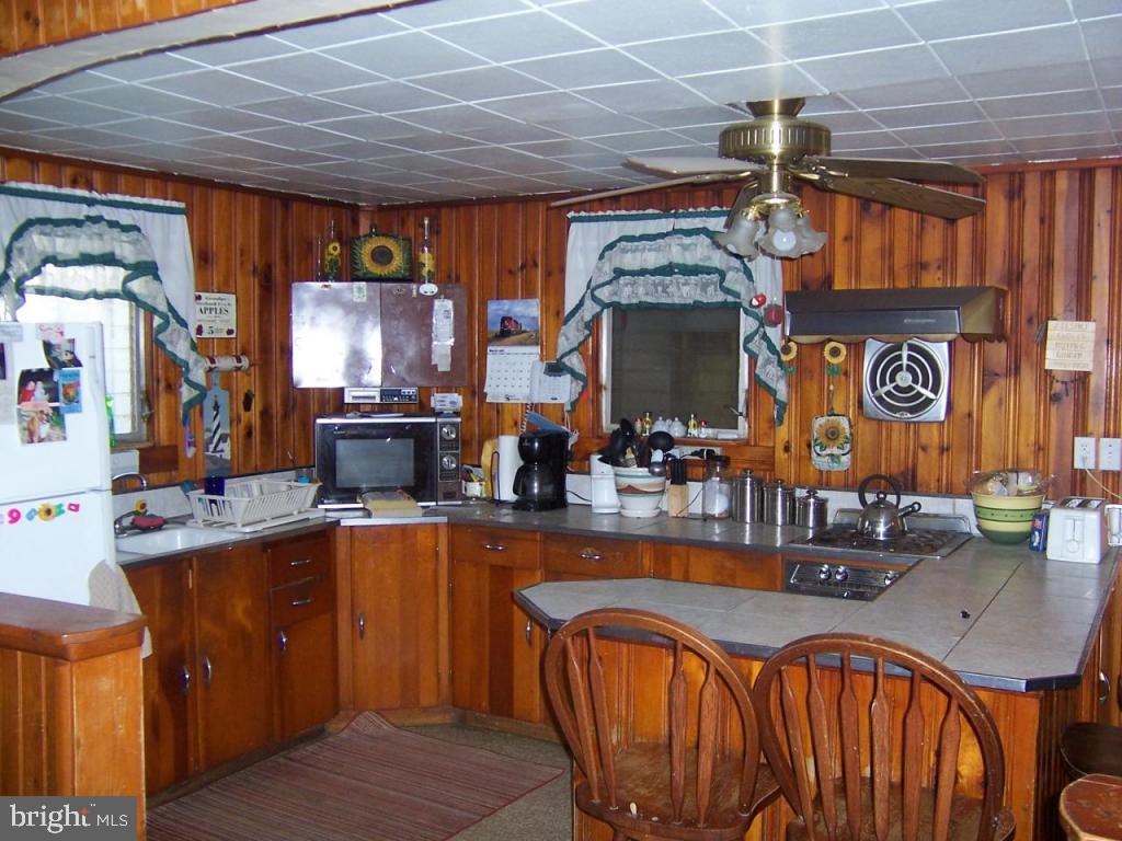 546 Frogtown Road Pequea, PA 17565 - Photo 6 of 8