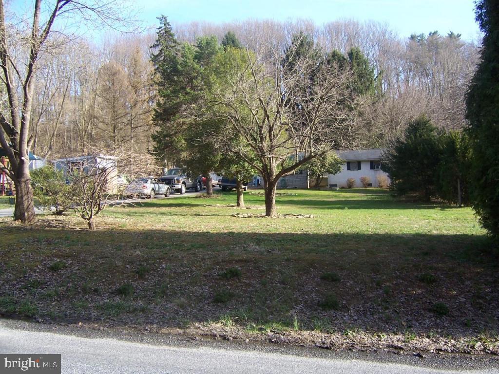 546 Frogtown Road Pequea, PA 17565 - Photo 7 of 8