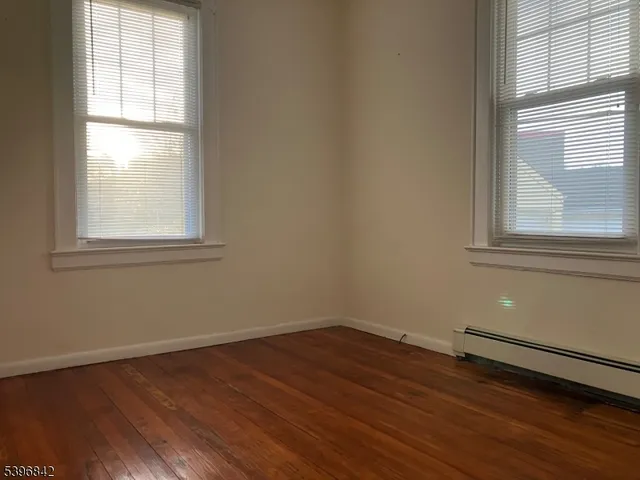 $2,200 | 147 Harrison Street, Nutley, NJ 07110