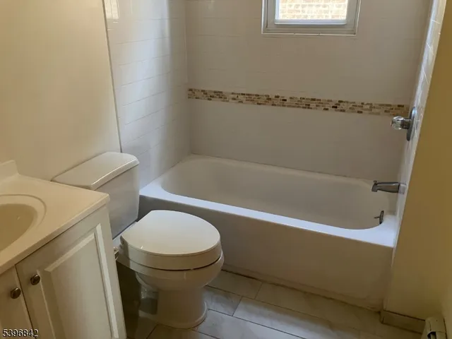 $2,200 | 147 Harrison Street, Nutley, NJ 07110