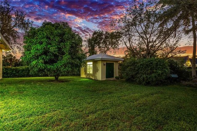 $2,000,000 | 7273 Northwest 63rd Way, Parkland, FL 33067