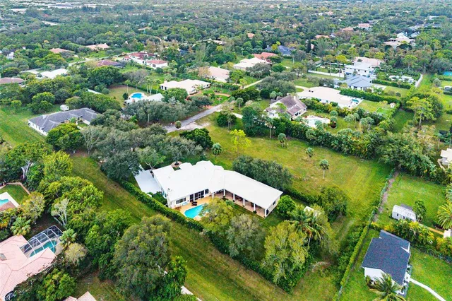 $2,000,000 | 7273 Northwest 63rd Way, Parkland, FL 33067