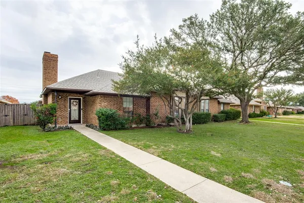 $2,599 | 3915 St Christopher Lane, Dallas, TX 75287