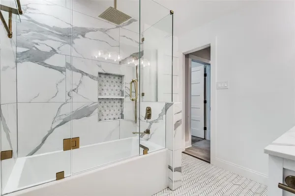 $2,599 | 3915 St Christopher Lane, Dallas, TX 75287