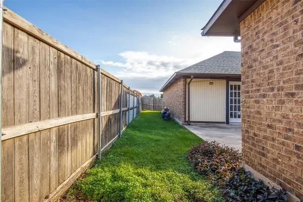 $2,599 | 3915 St Christopher Lane, Dallas, TX 75287