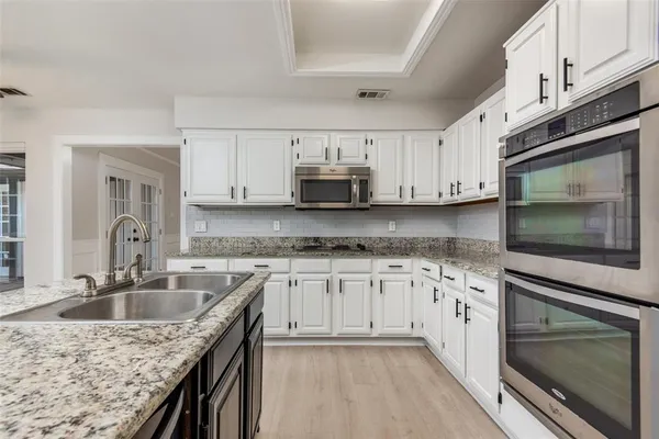 $2,599 | 3915 St Christopher Lane, Dallas, TX 75287