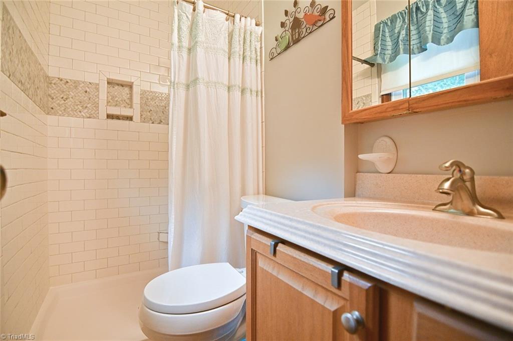 6945 Hampton Road Clemmons, NC 27012 - Photo 14 of 17 Gallery Image 14