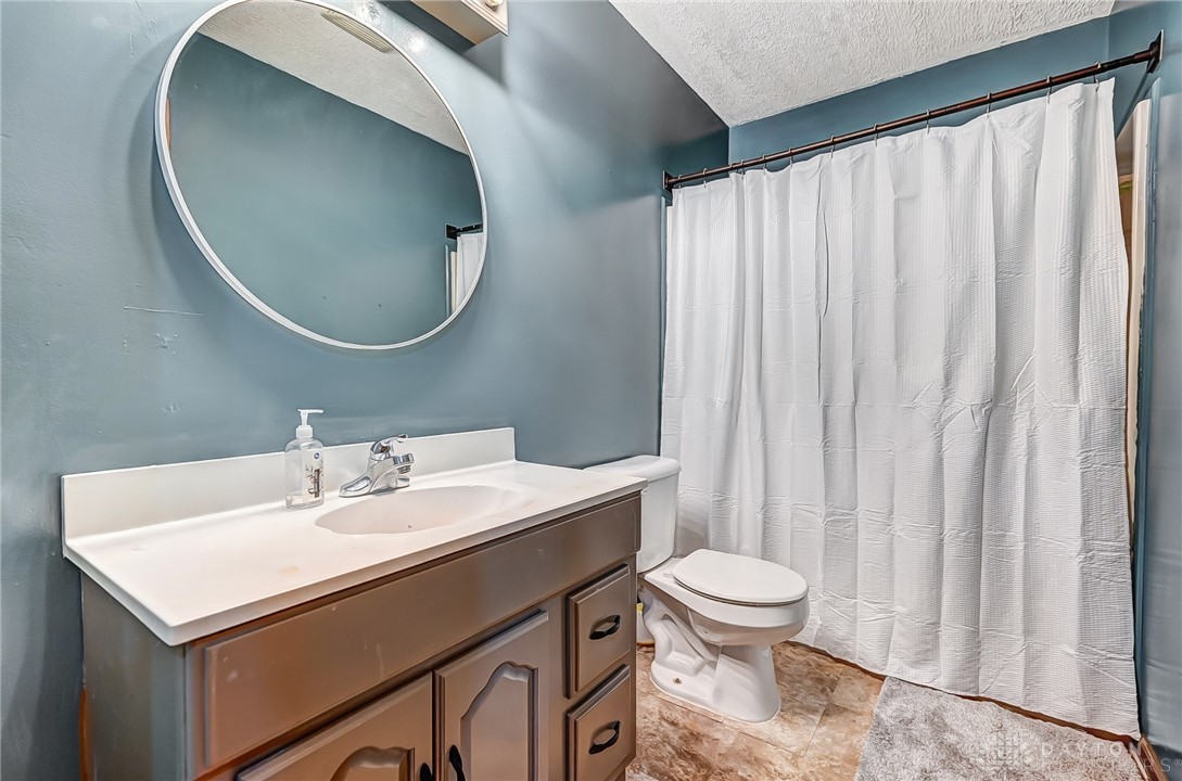 1493 South Burnett Road Springfield, OH 45505 - Photo 32 of 37