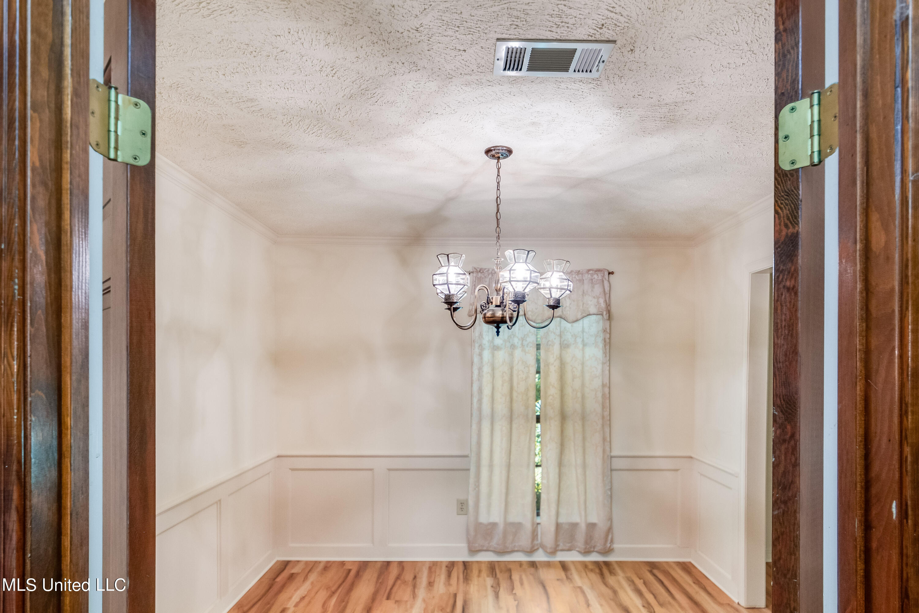 328 Springhill Drive Terry, MS 39170 - Photo 12 of 32 328 Springhill-13