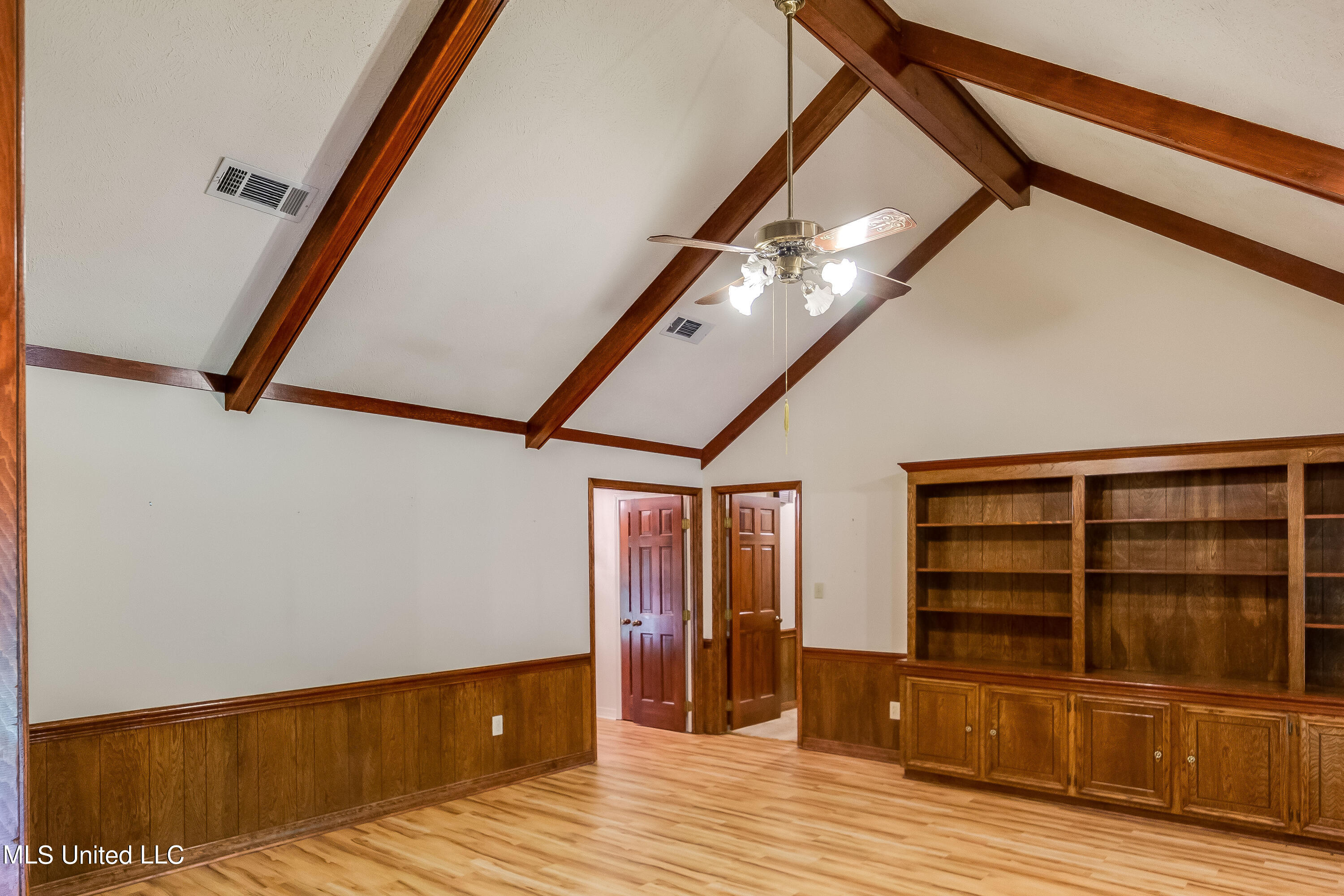 328 Springhill Drive Terry, MS 39170 - Photo 22 of 32 328 Springhill-23