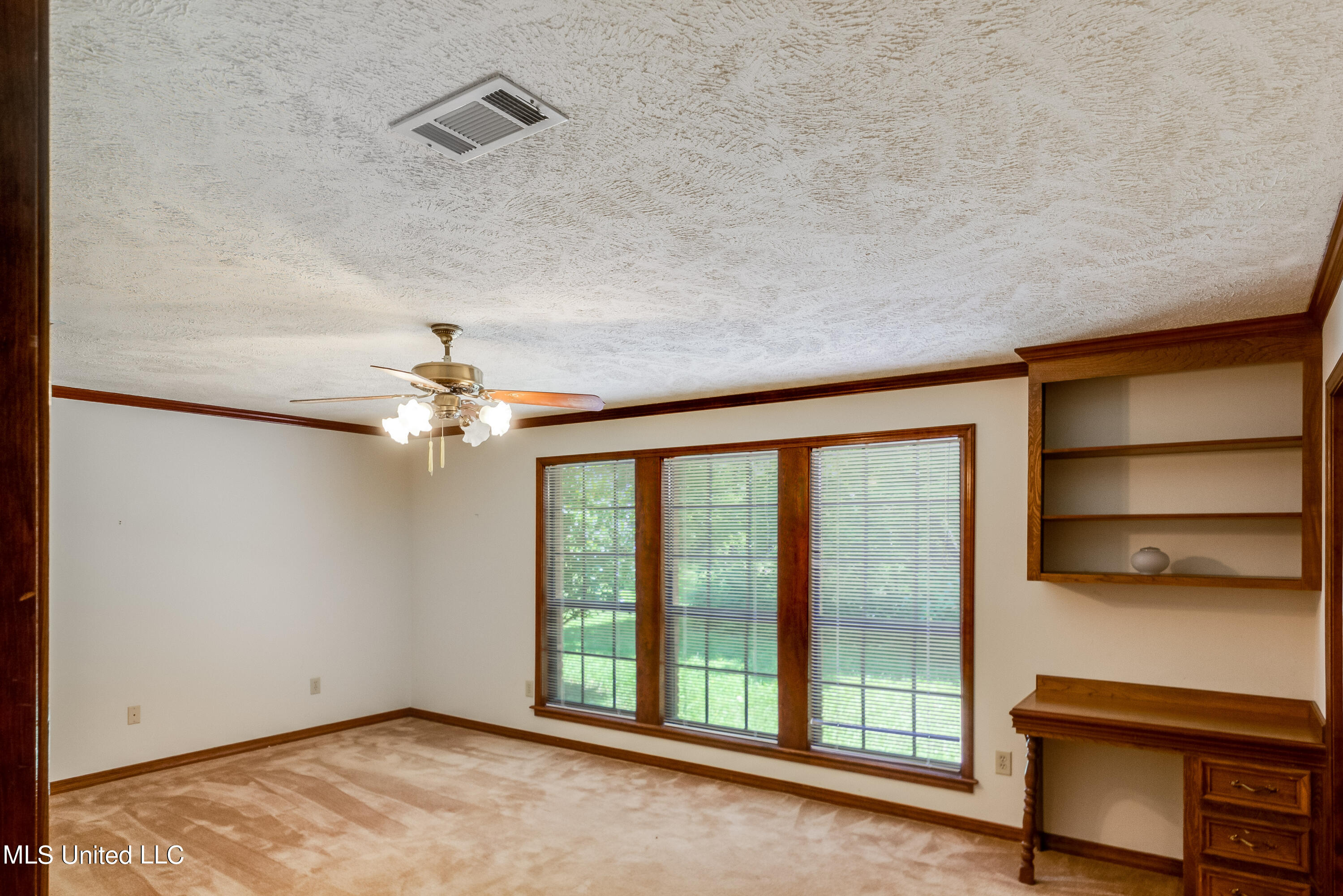 328 Springhill Drive Terry, MS 39170 - Photo 28 of 32 328 Springhill-29