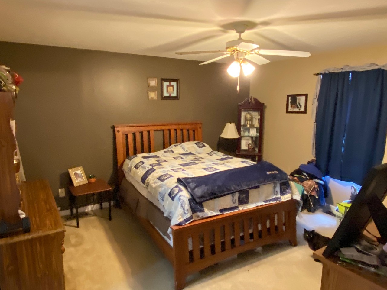 2102 Bennett Court Columbia, TN 38401 - Photo 17 of 19 a bed sitting in a room next to a window