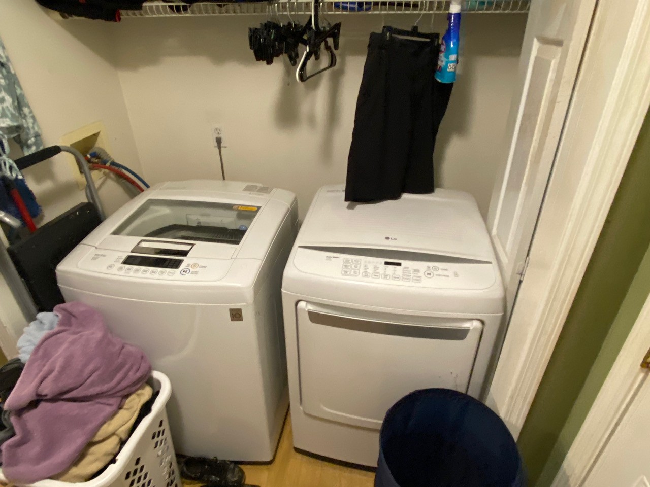 2102 Bennett Court Columbia, TN 38401 - Photo 10 of 19 a utility room with dryer and washer