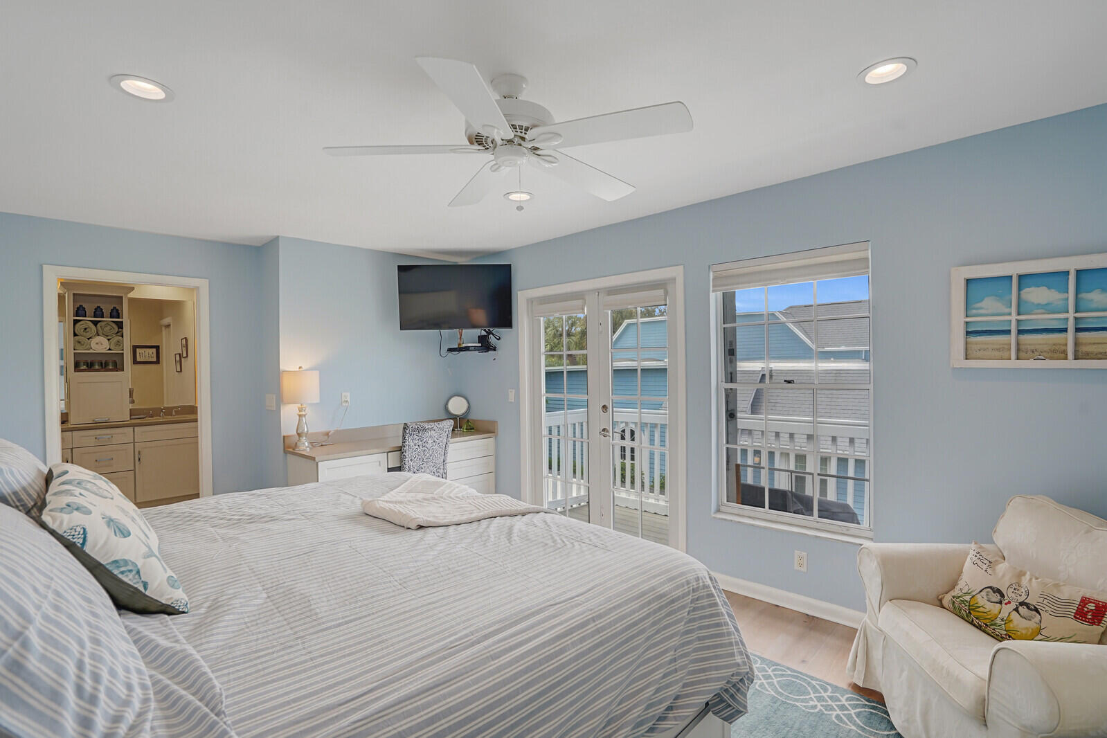 1007 Ocean Dunes Circle Jupiter, FL 33477 - Photo 20 of 44 Primary Bedroom