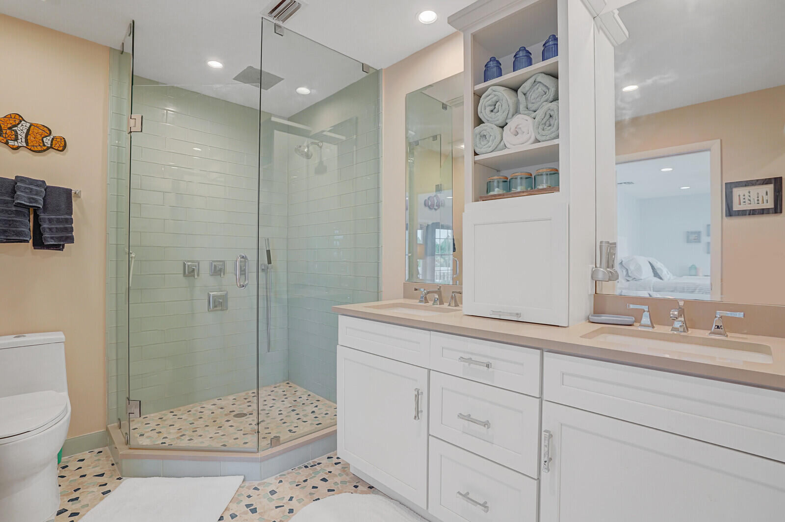 1007 Ocean Dunes Circle Jupiter, FL 33477 - Photo 22 of 44 Bathroom