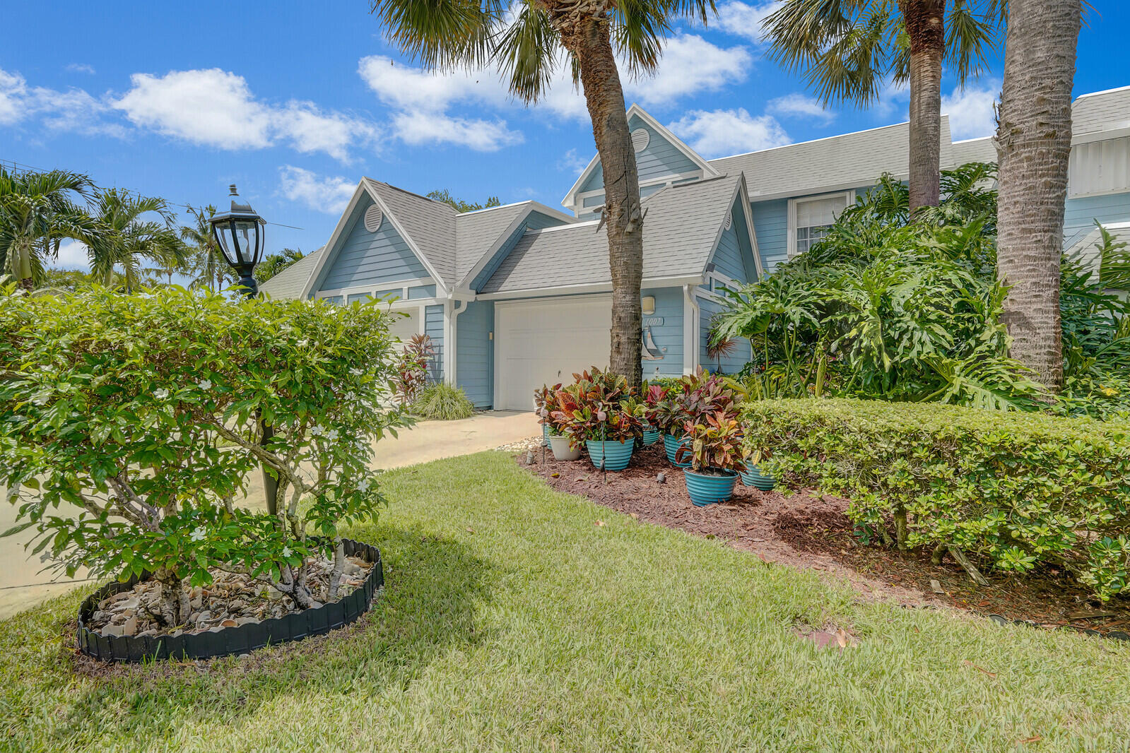 1007 Ocean Dunes Circle Jupiter, FL 33477 - Photo 24 of 44 Exterior