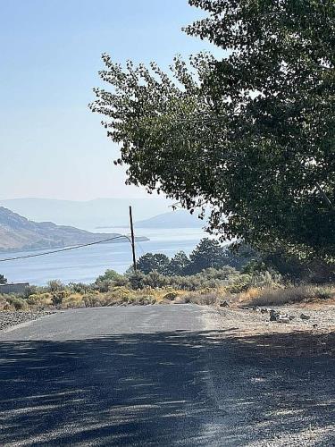 12 B Street Grand Coulee, WA 99133 - Photo 2 of 18