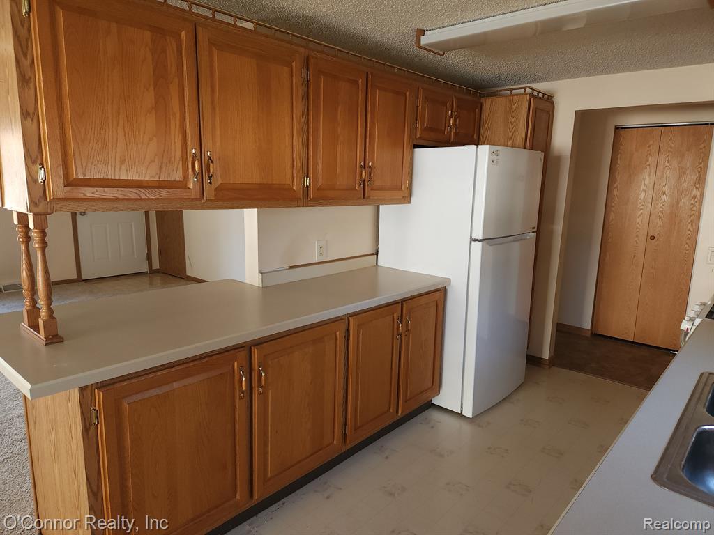 3333 Ravenswood Road, Unit 36 Marysville, MI 48040 - Photo 9 of 20 Gallery Image 9